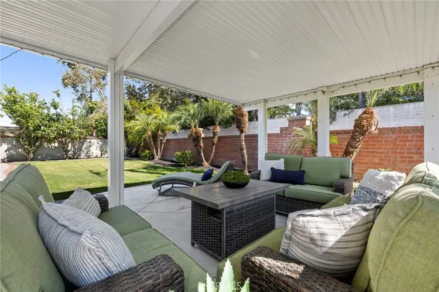 $1,675,000 | 3162 Yellowtail Drive, Rossmoor, CA 90720