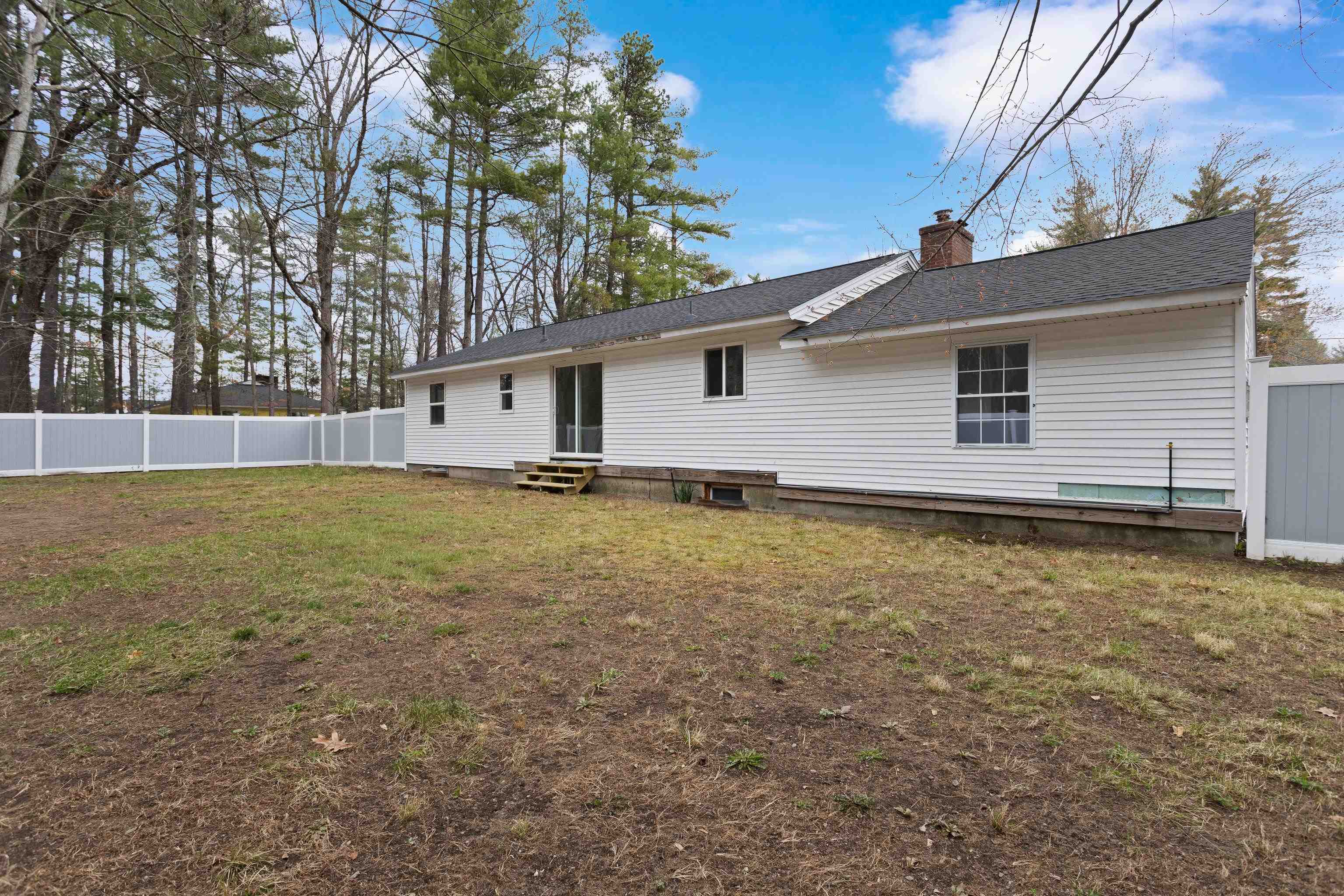 33 Highway 101A Amherst, NH 03031 - Photo 4 of 42
