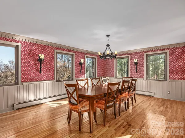 $4,495 | 116 Elson Avenue, Hendersonville, NC 28739