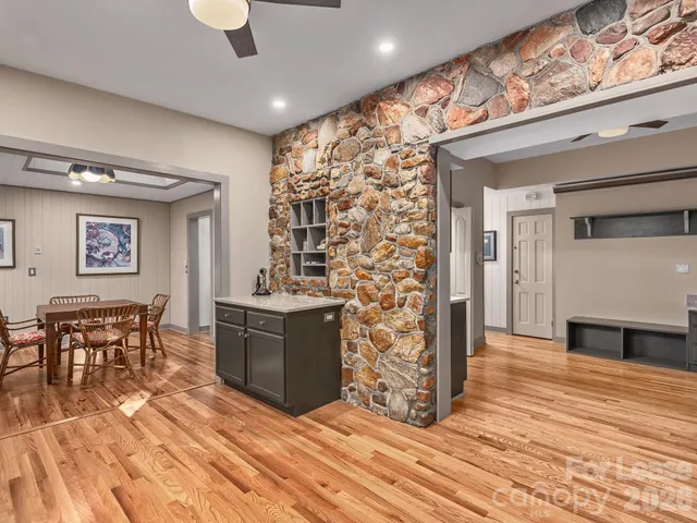 $4,495 | 116 Elson Avenue, Hendersonville, NC 28739