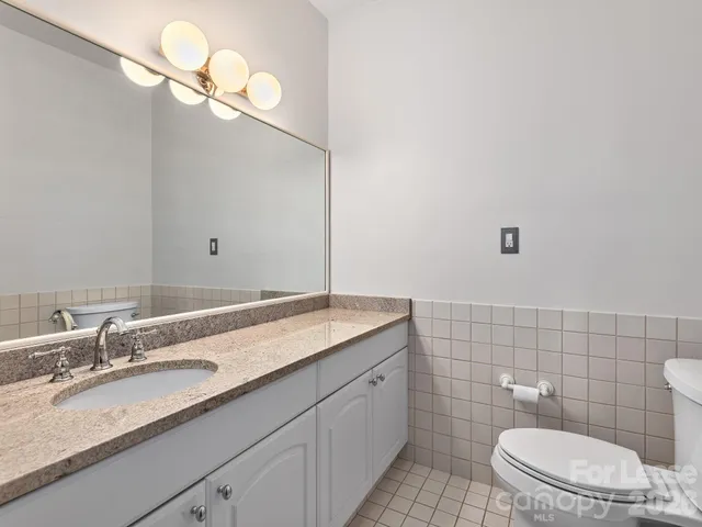 $4,495 | 116 Elson Avenue, Hendersonville, NC 28739