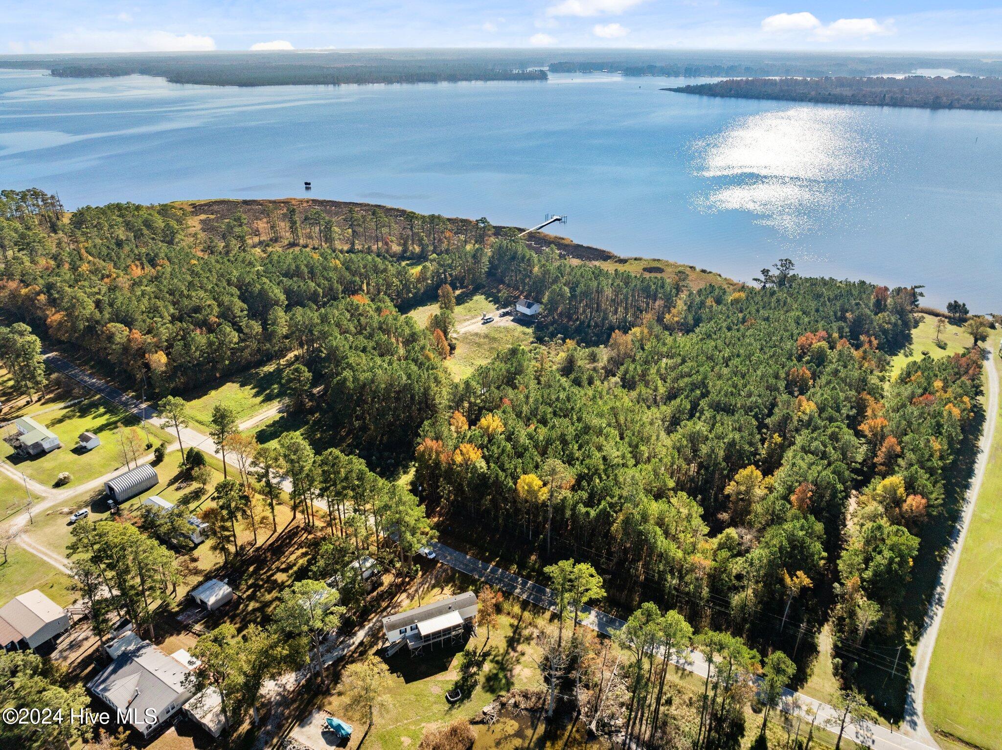 2900 Hickory Point Road Aurora, NC 27806 - Photo 9 of 23 10-web-or-mls-DJI_0655