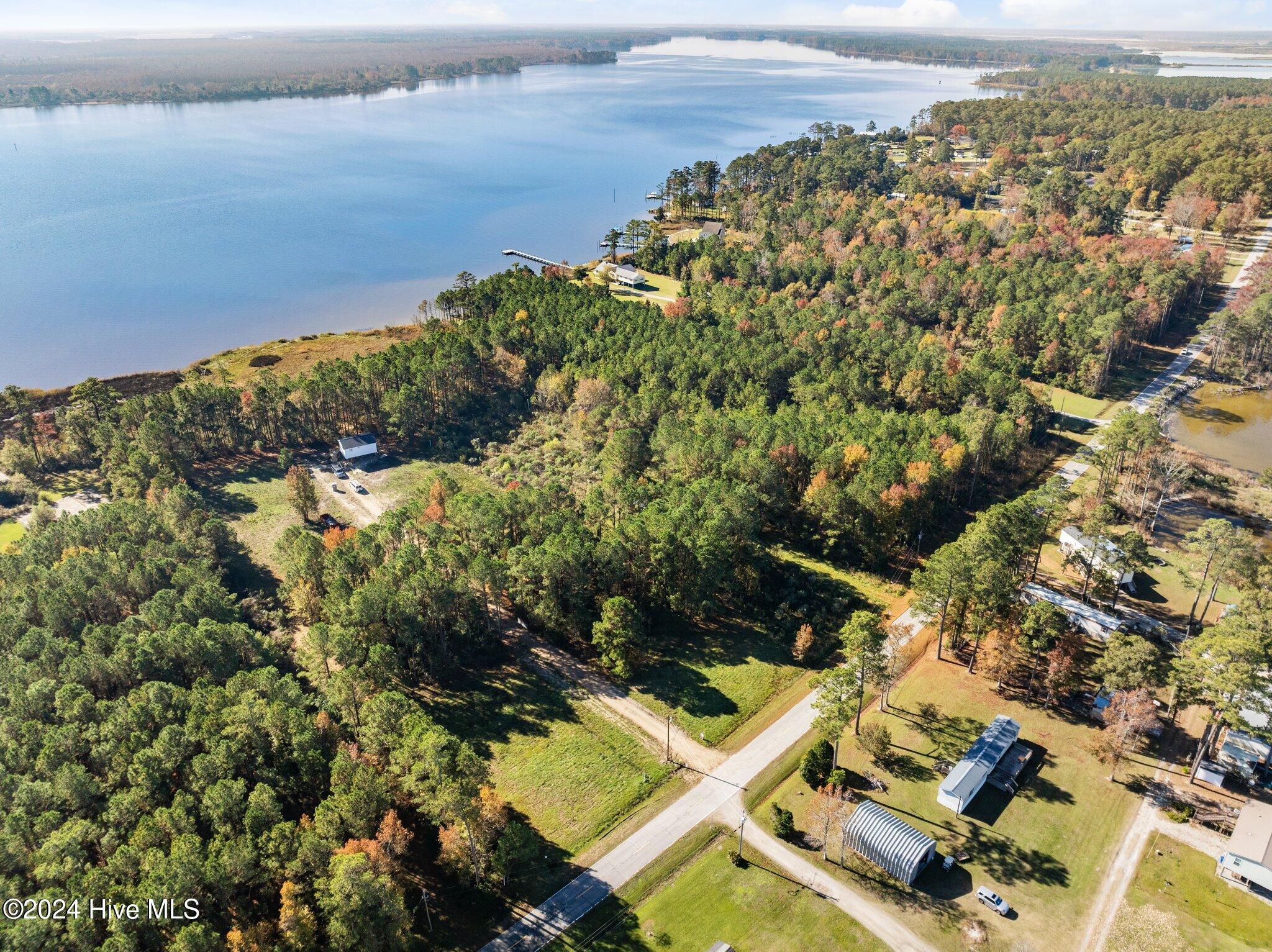 2900 Hickory Point Road Aurora, NC 27806 - Photo 10 of 23 11-web-or-mls-DJI_0656