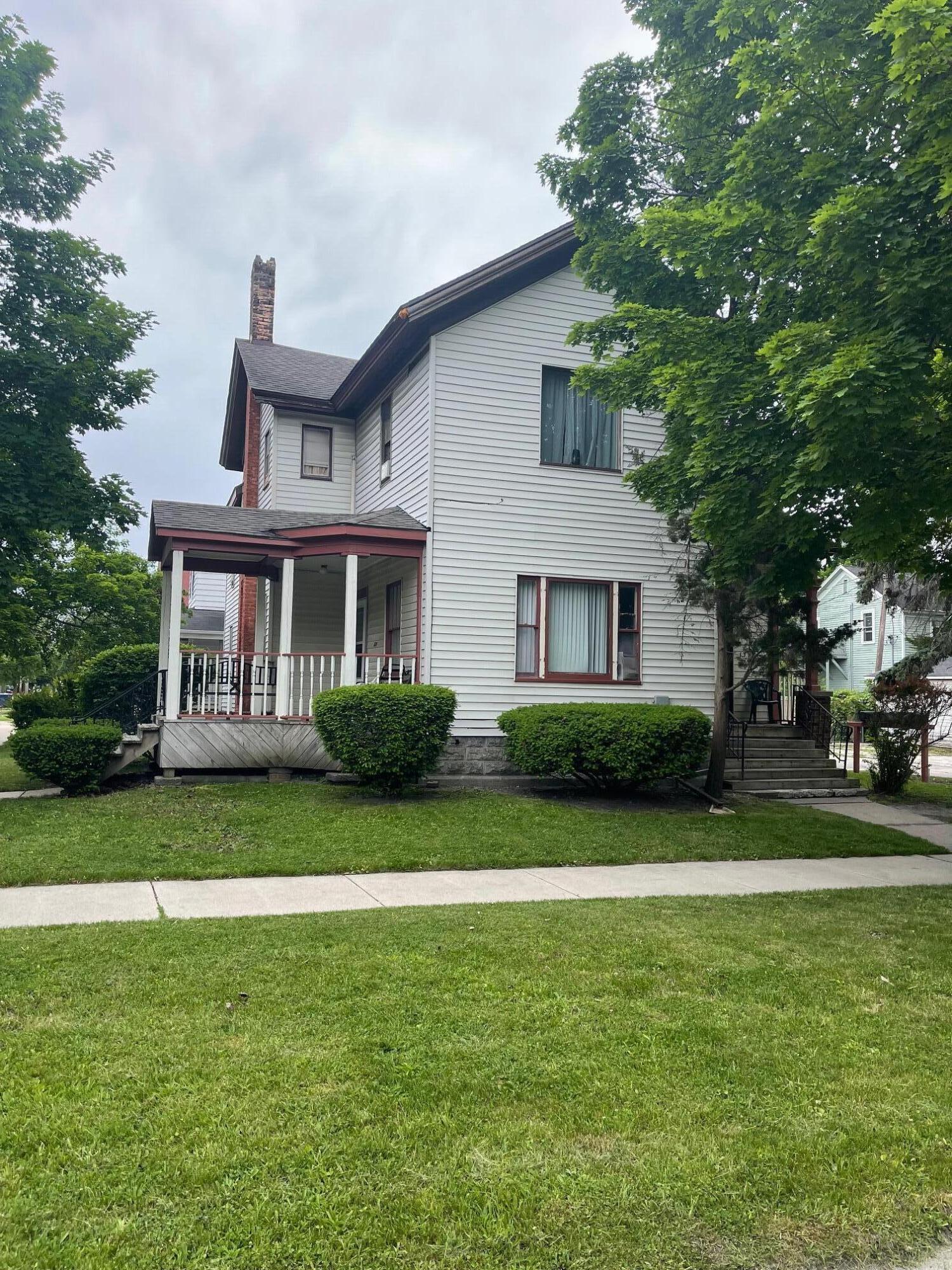 1312 5th Street Bay City, MI 48708 - Photo 1 of 1 IMG_5886