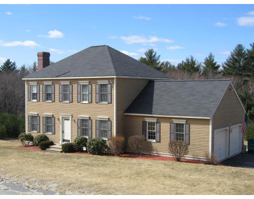 18 Merriam Way Upton, MA 01568 - Photo 1 of 9 Gallery Image 1