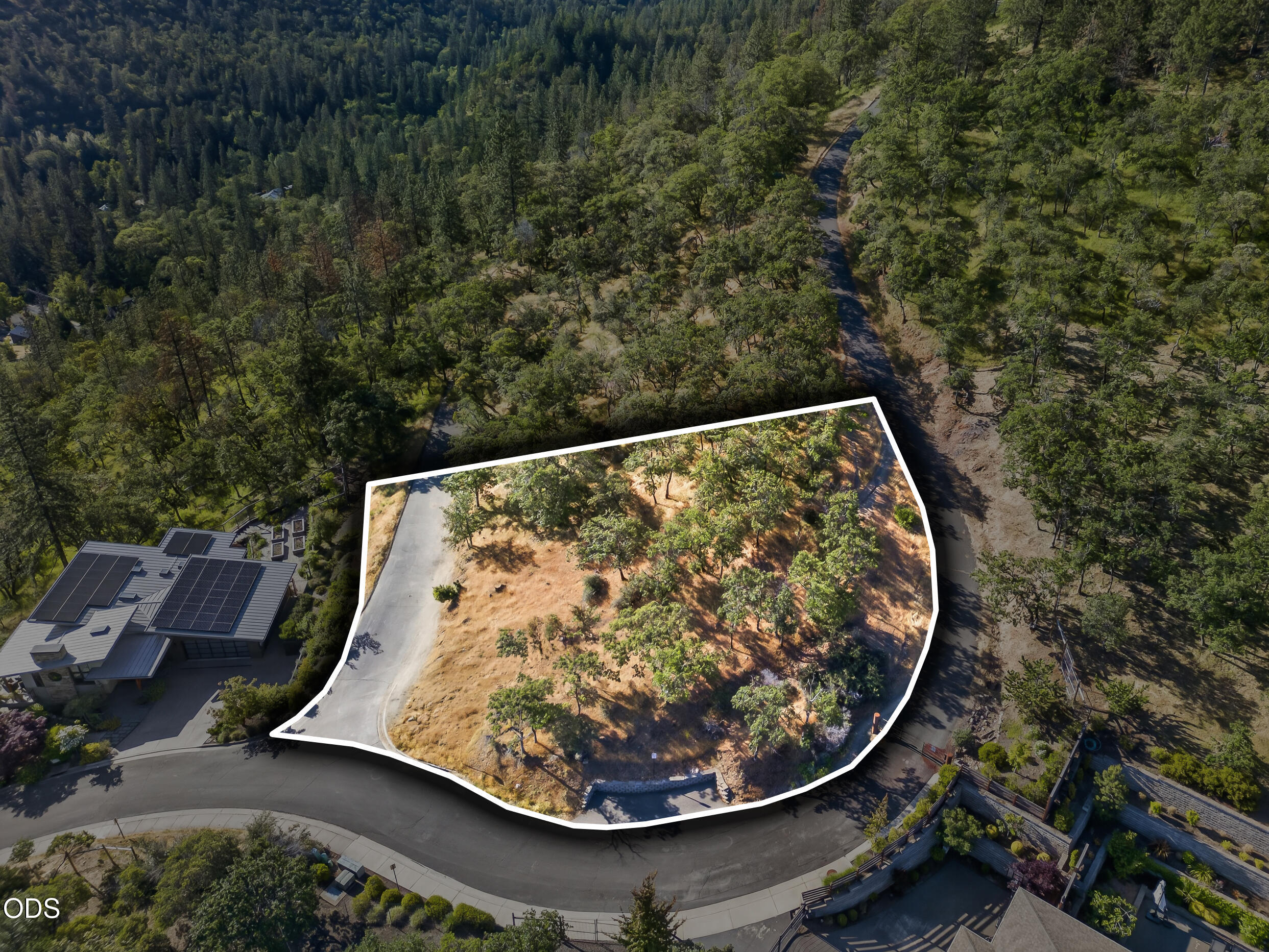 163 Hitt Road Ashland, OR 97520 - Photo 11 of 19