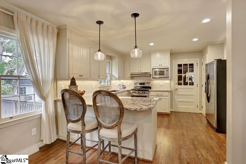 804 Butler Springs Road Greenville, SC 29615 - Photo 7 of 26 Gallery Image 7