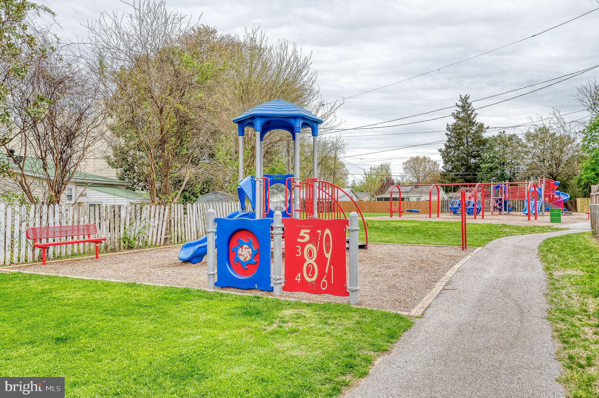 4 Right Aileron Baltimore, MD 21220 - Photo 29 of 30 a view of park with plants and trees