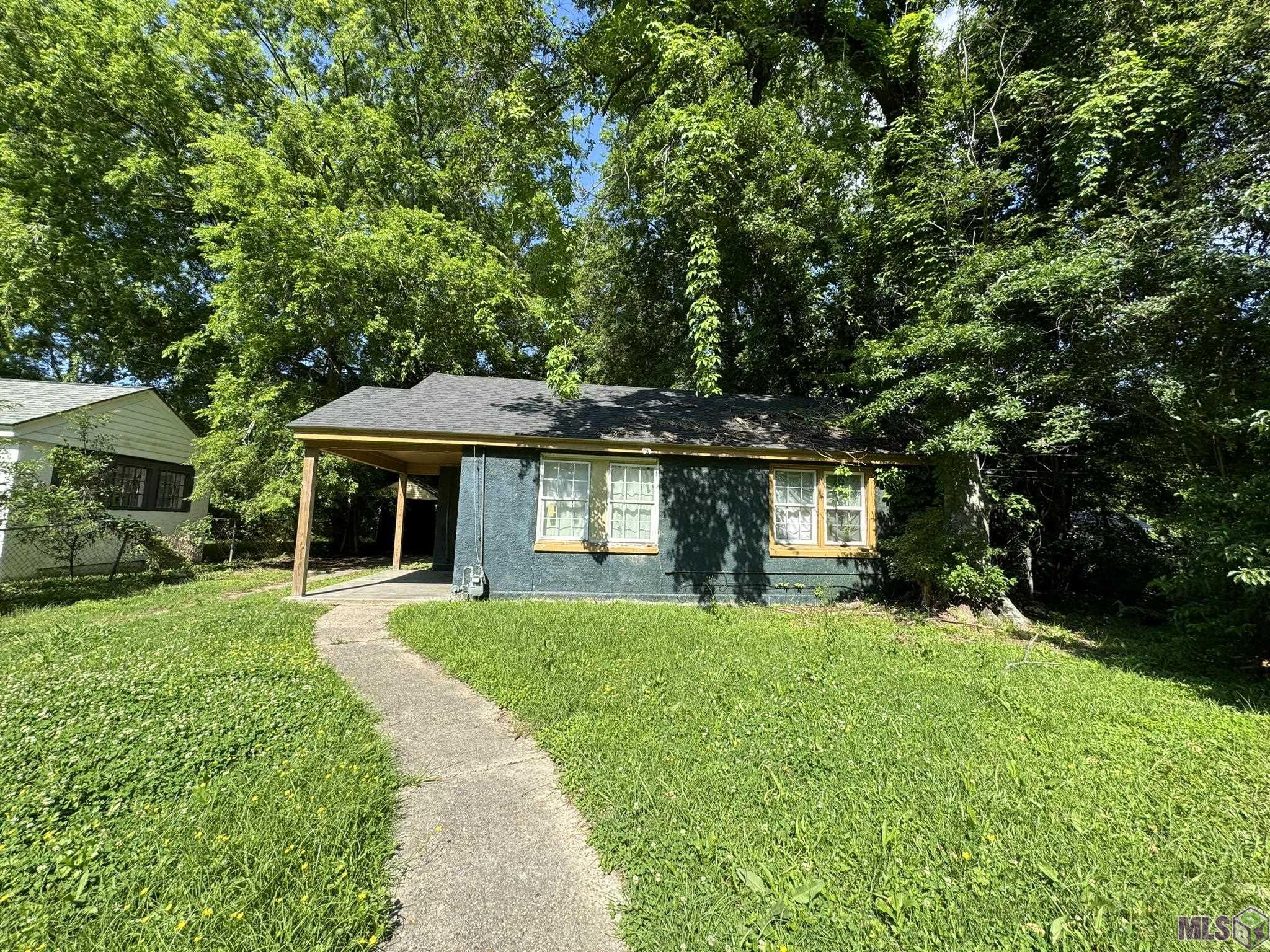 3339 Wenonah Street Baton Rouge, LA 70805 - Photo 1 of 12