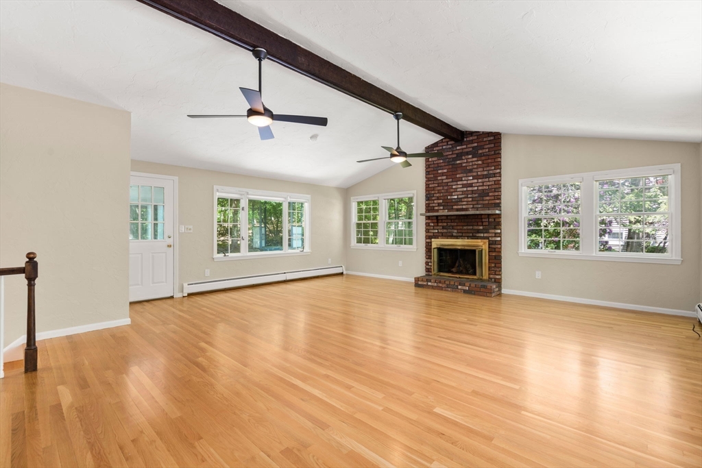 141 Westgate Wellesley, MA 02481 - Photo 4 of 36