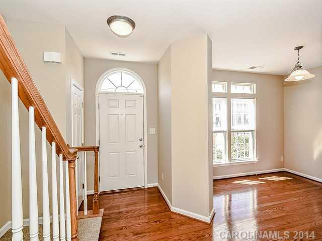 4917 Prosperity Ridge Road, Unit 97 Charlotte, NC 28269 - Photo 4 of 16 Gallery Image 4
