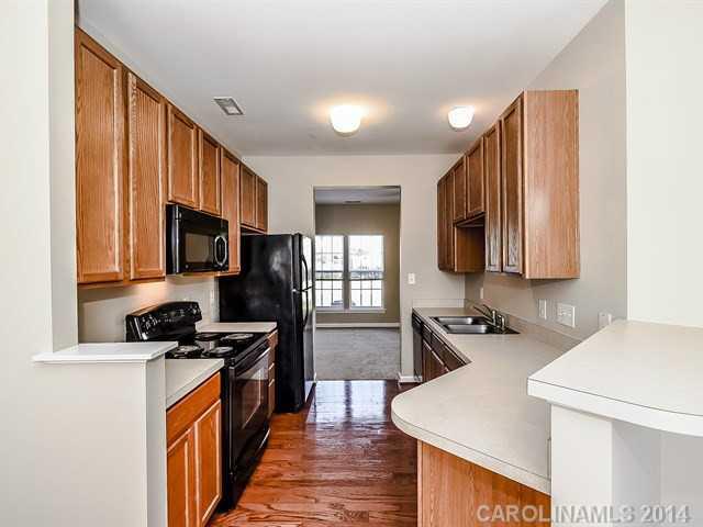 4917 Prosperity Ridge Road, Unit 97 Charlotte, NC 28269 - Photo 8 of 16 Gallery Image 8