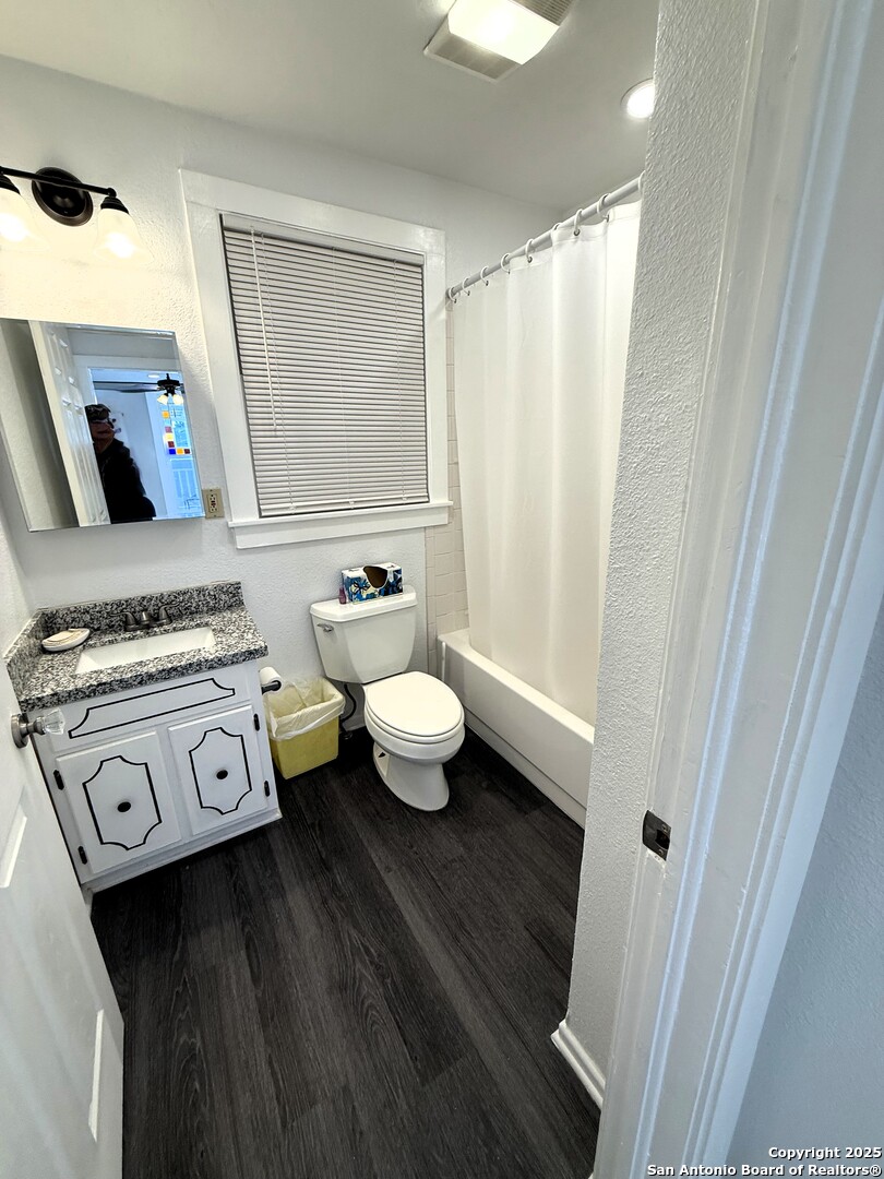 801 Blue Bill Cove Drive Lakehills, TX 78063 - Photo 12 of 22