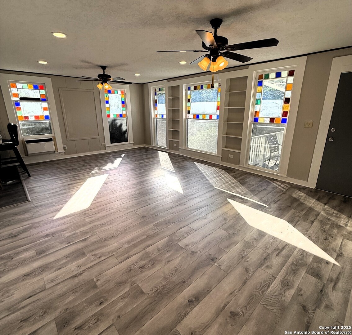 801 Blue Bill Cove Drive Lakehills, TX 78063 - Photo 9 of 22