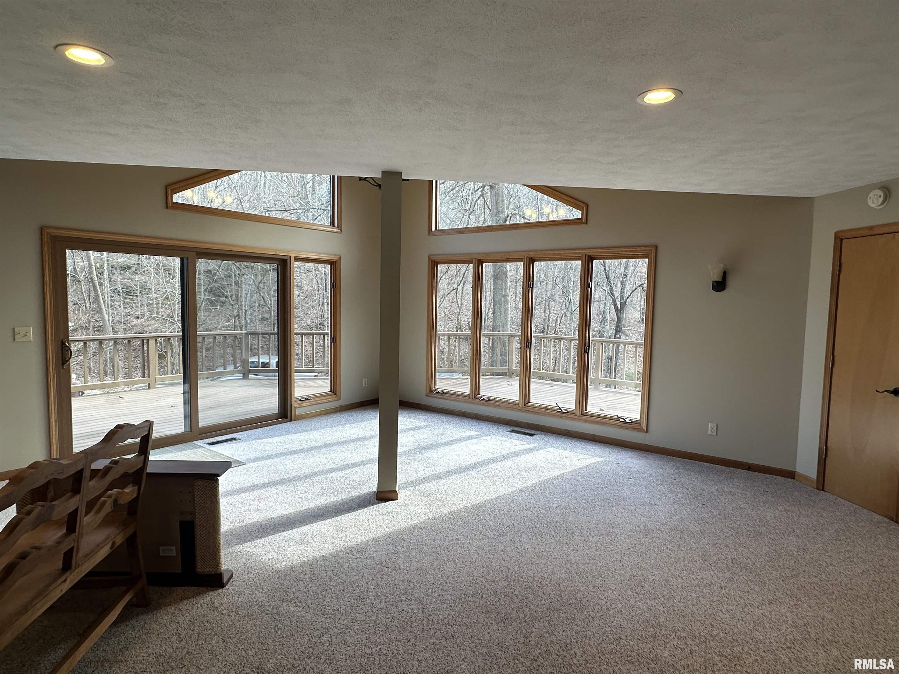 1300 Shoal Creek Road Murphysboro, IL 62966 - Photo 13 of 28