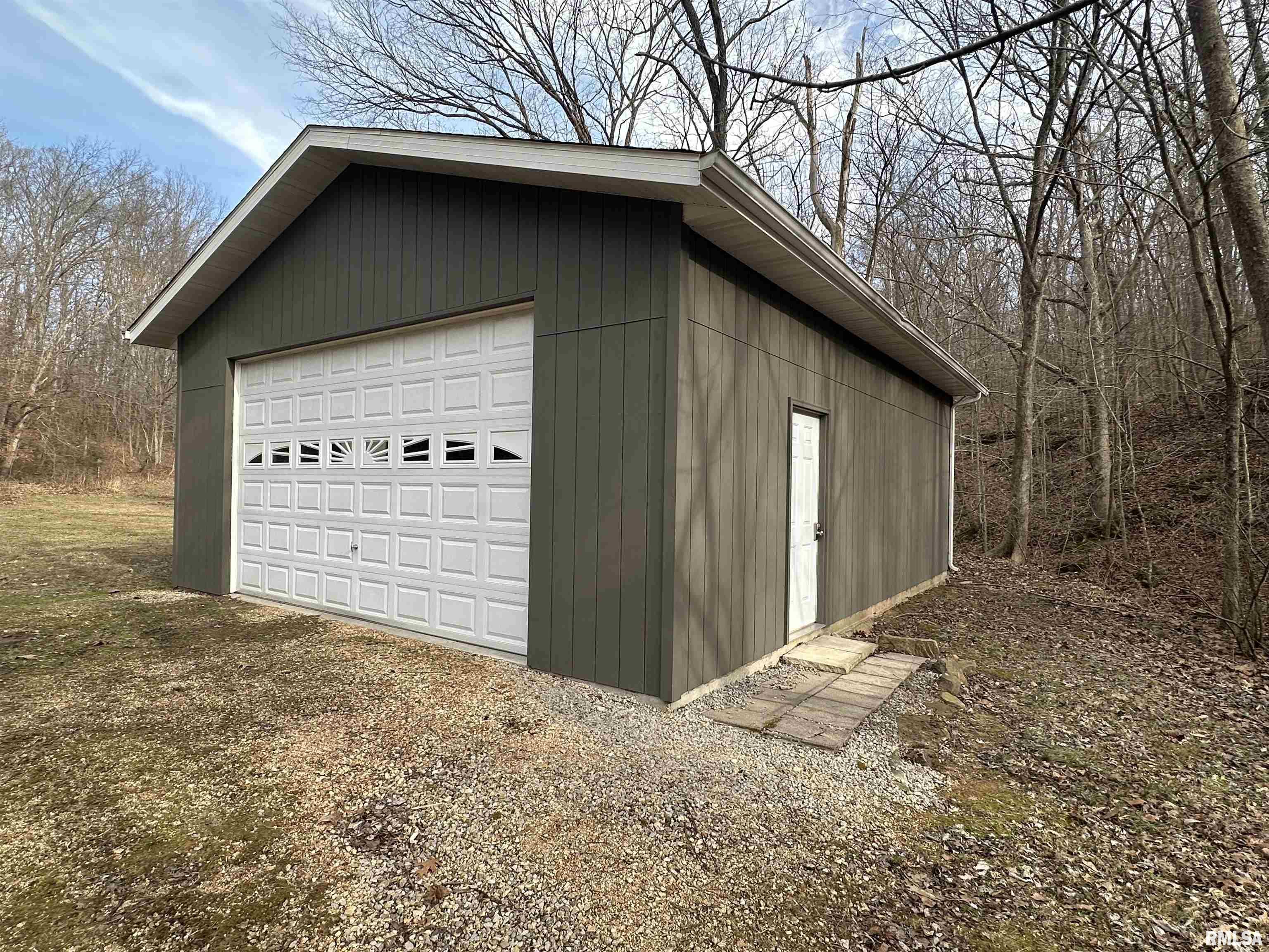 1300 Shoal Creek Road Murphysboro, IL 62966 - Photo 21 of 28