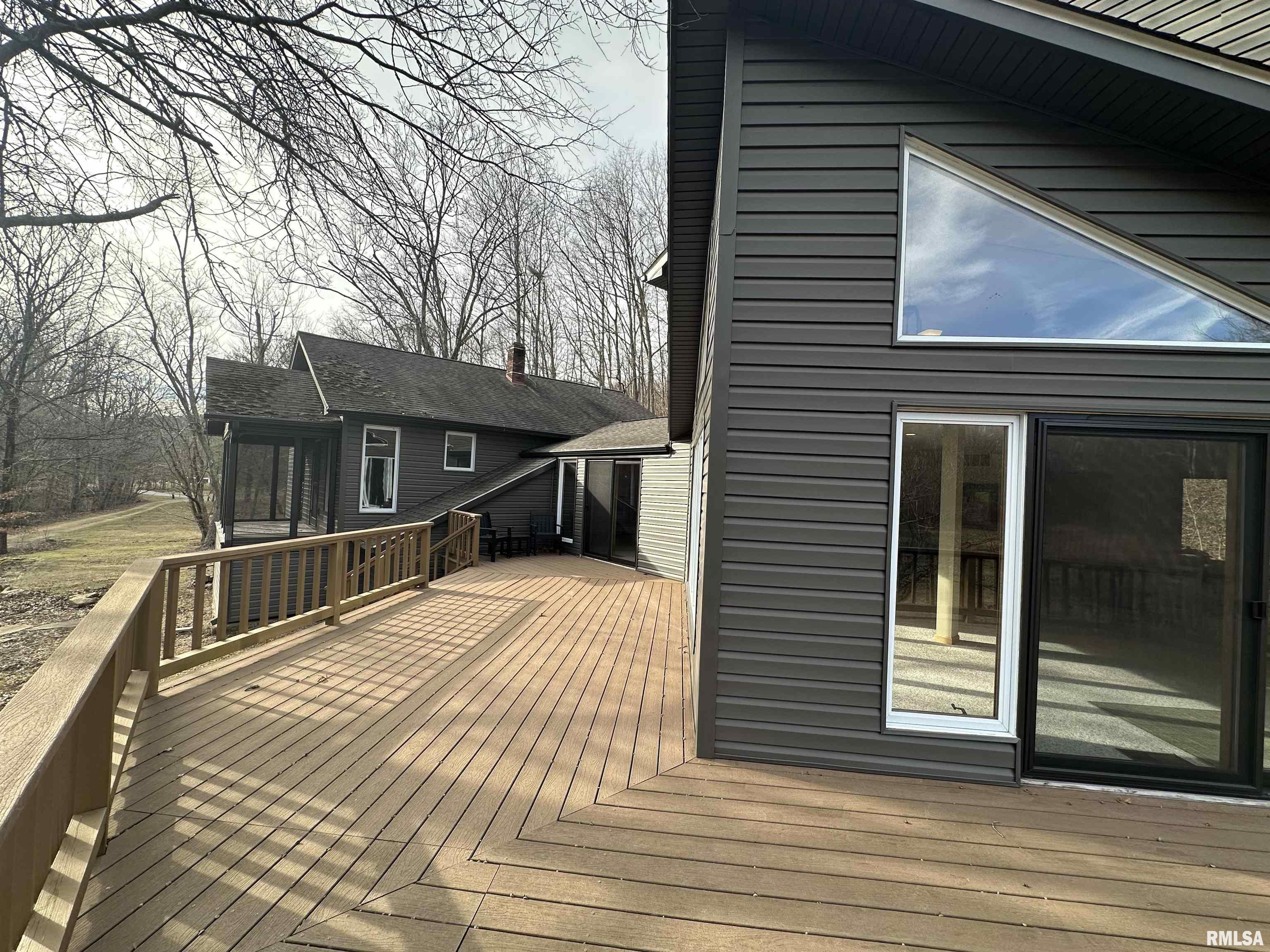 1300 Shoal Creek Road Murphysboro, IL 62966 - Photo 5 of 28