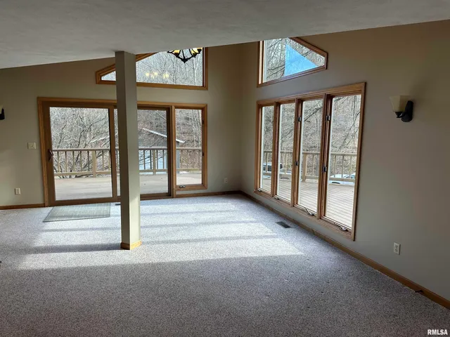 $675,000 | 1300 Shoal Creek Road, Murphysboro, IL 62966