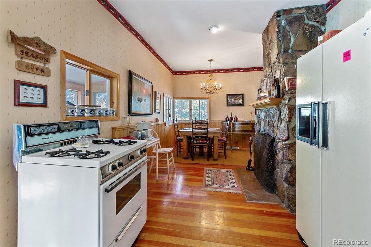128 Waterworks Road Shawnee, CO 80475 - Photo 6 of 28 Gallery Image 6