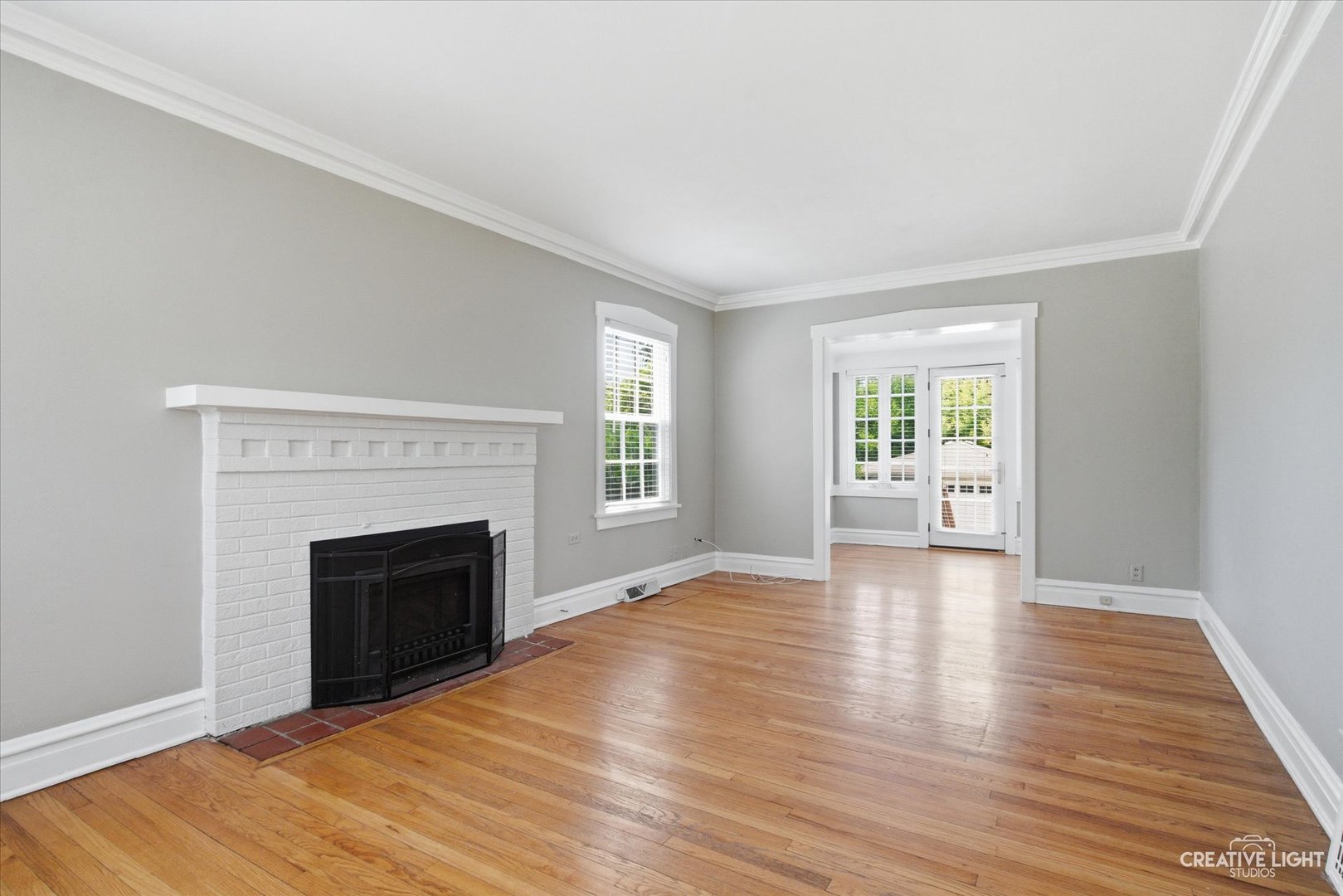 718 South Naperville Road Wheaton, IL 60187 - Photo 4 of 32