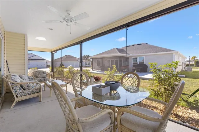 $375,000 | 7404 Marvelwood Loop, The Villages, FL 34762