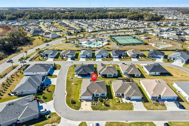 $375,000 | 7404 Marvelwood Loop, The Villages, FL 34762