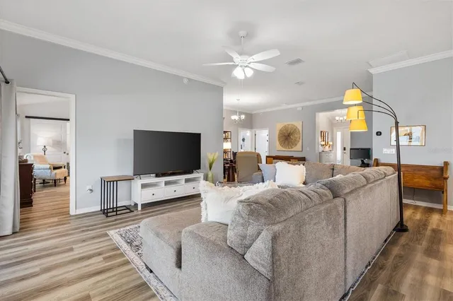 $375,000 | 7404 Marvelwood Loop, The Villages, FL 34762