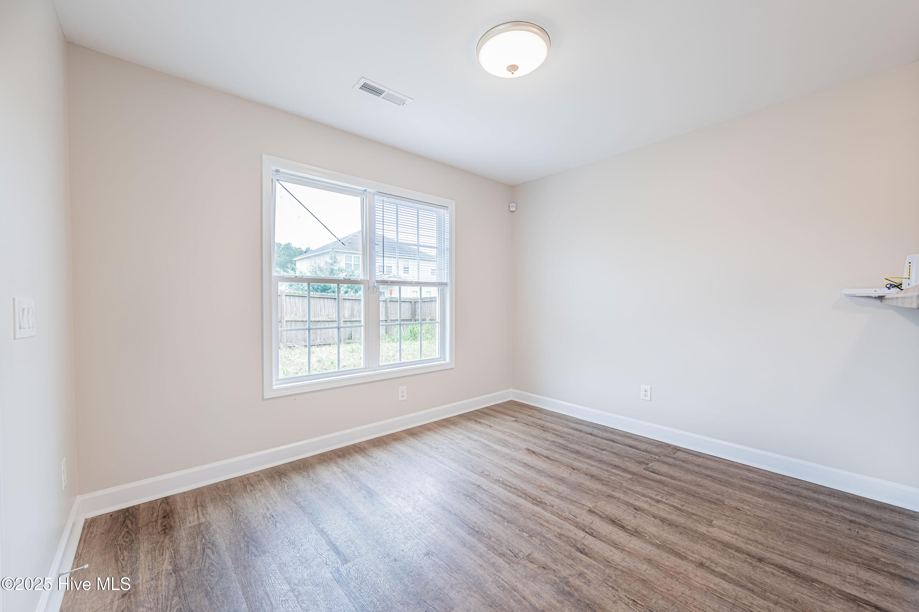 227 Merin Height Road Jacksonville, NC 28546 - Photo 16 of 45 RP (8 of 48)
