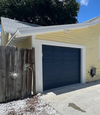 $5,000 | 1137 Highland Street South, St. Petersburg, FL 33701