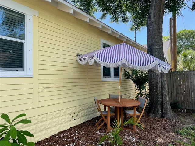 $5,000 | 1137 Highland Street South, St. Petersburg, FL 33701
