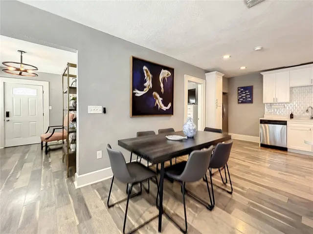 $5,000 | 1137 Highland Street South, St. Petersburg, FL 33701