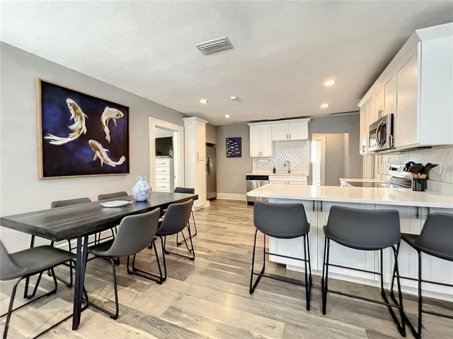 $5,000 | 1137 Highland Street South, St. Petersburg, FL 33701