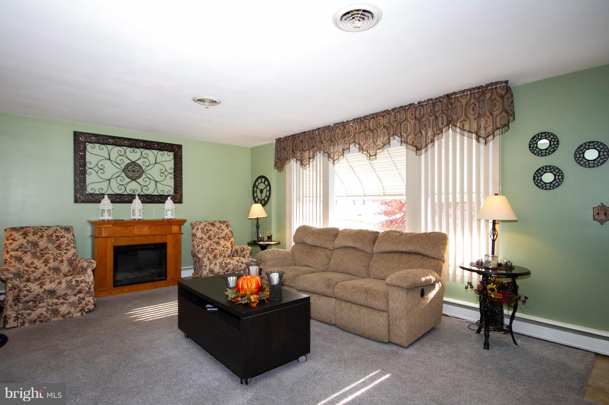 2412 Harwood Road Baltimore, MD 21234 - Photo 4 of 22 Gallery Image 4