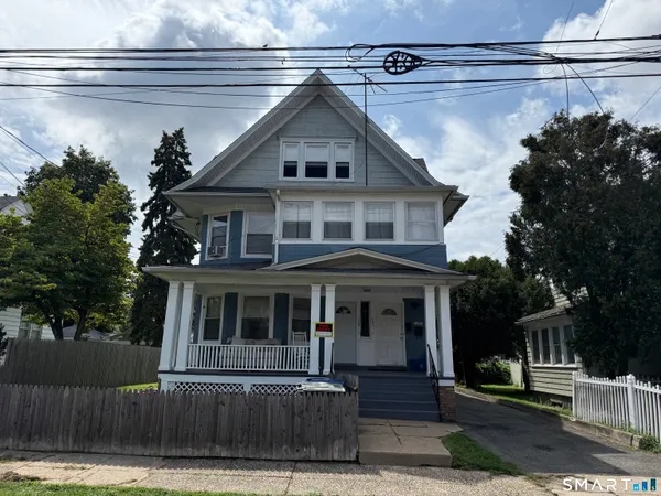 $1,950 | 119 Rocton Avenue, Bridgeport, CT 06606