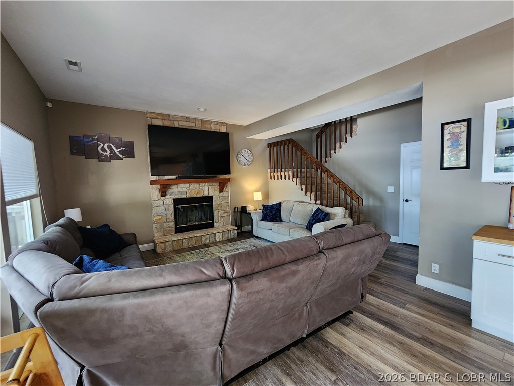 27407 March Road Gravois Mills, MO 65037 - Photo 12 of 37