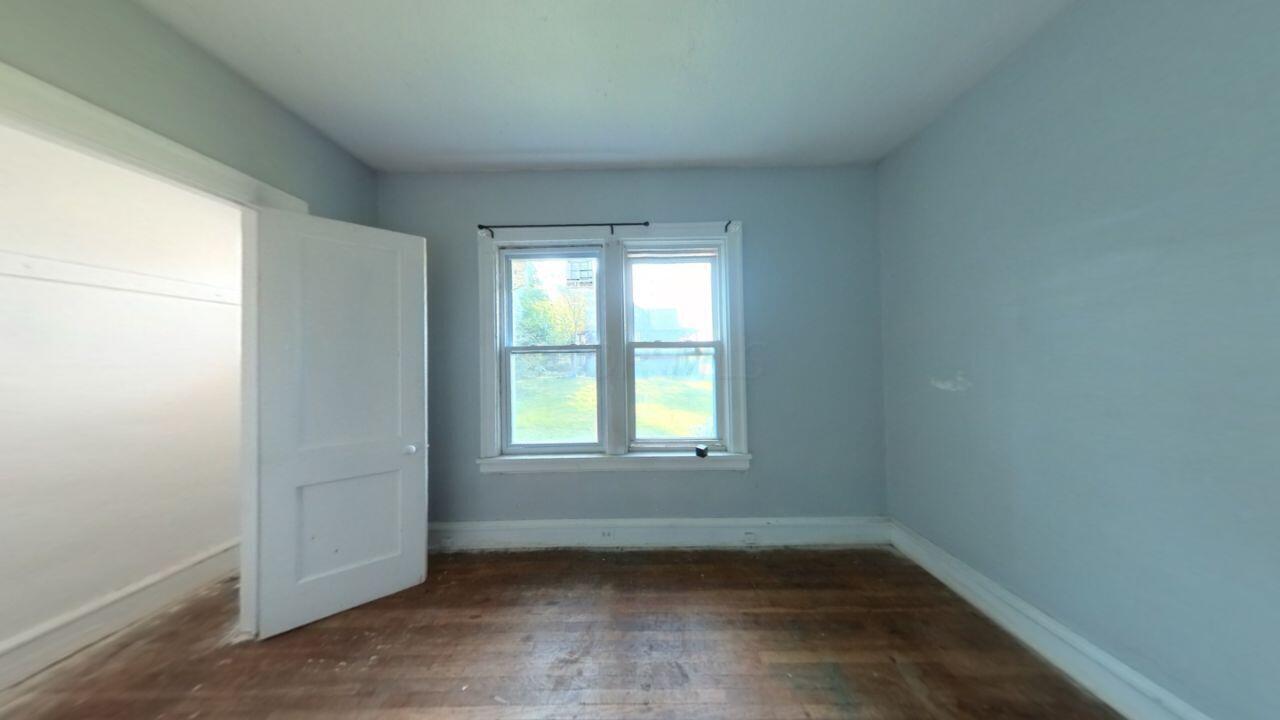 925 Parkway Road Cleveland, OH 44108 - Photo 29 of 29 Primary_Bedroom
