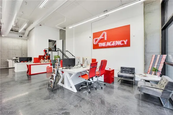 $4,000 | 353 East Bonneville Avenue, Unit 185, Las Vegas, NV 89101