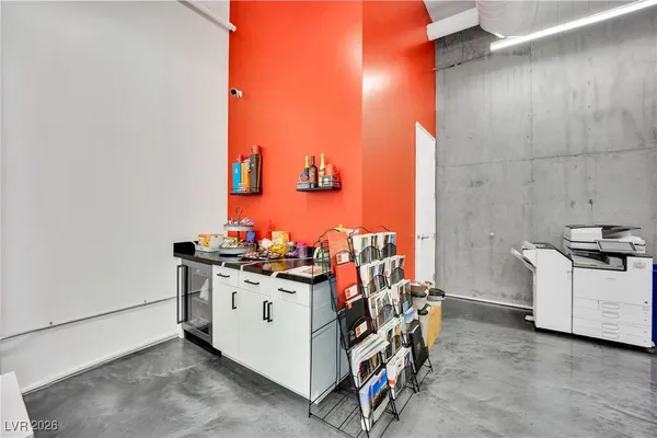 $4,000 | 353 East Bonneville Avenue, Unit 185, Las Vegas, NV 89101