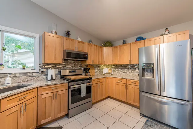 $435,000 | 1088 102nd Street, Pleasant Prairie, WI 53158