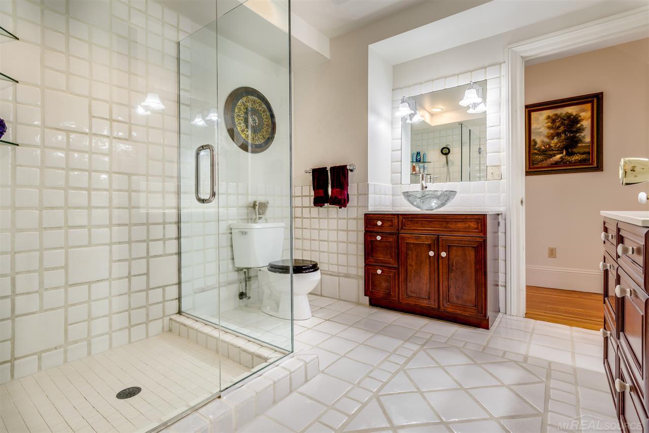 116 Sanilac Road Sandusky, MI 48471 - Photo 49 of 99 Upstairs Full Bath