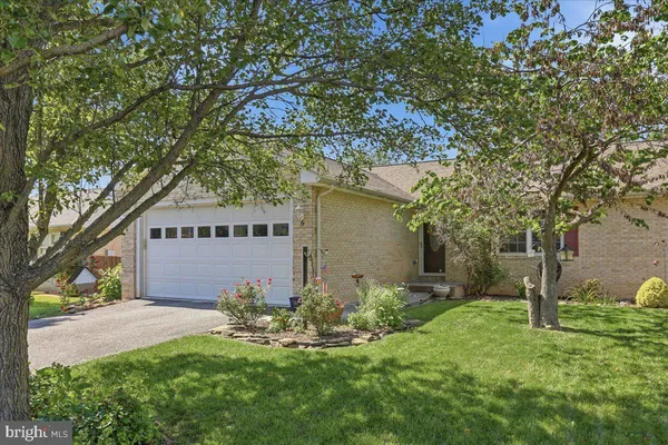 $395,000 | 6 Portsmouth Road, Front Royal, VA 22630