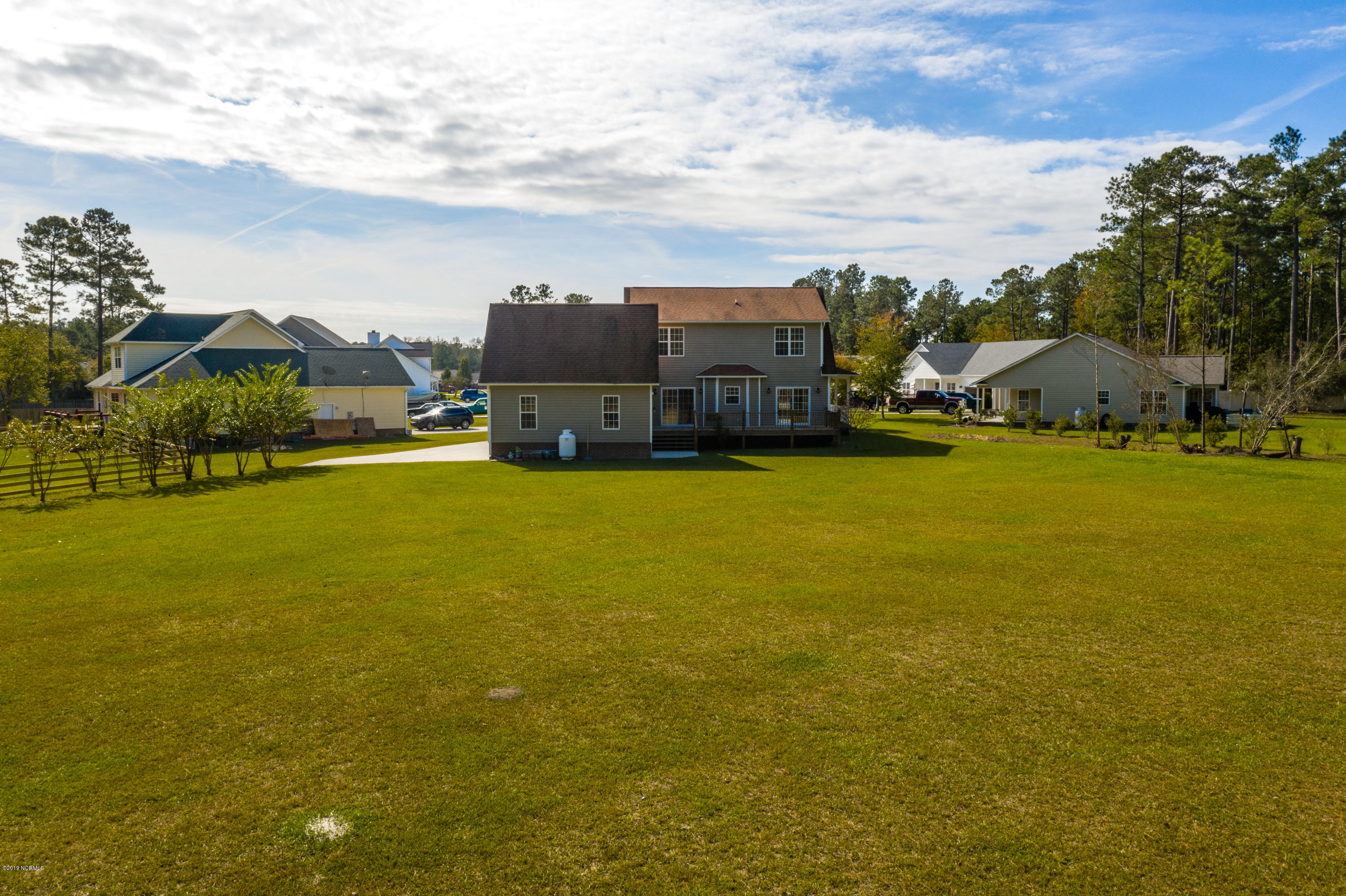 212 Portland Place Hubert, NC 28539 - Photo 8 of 23 212 Portland Place-11