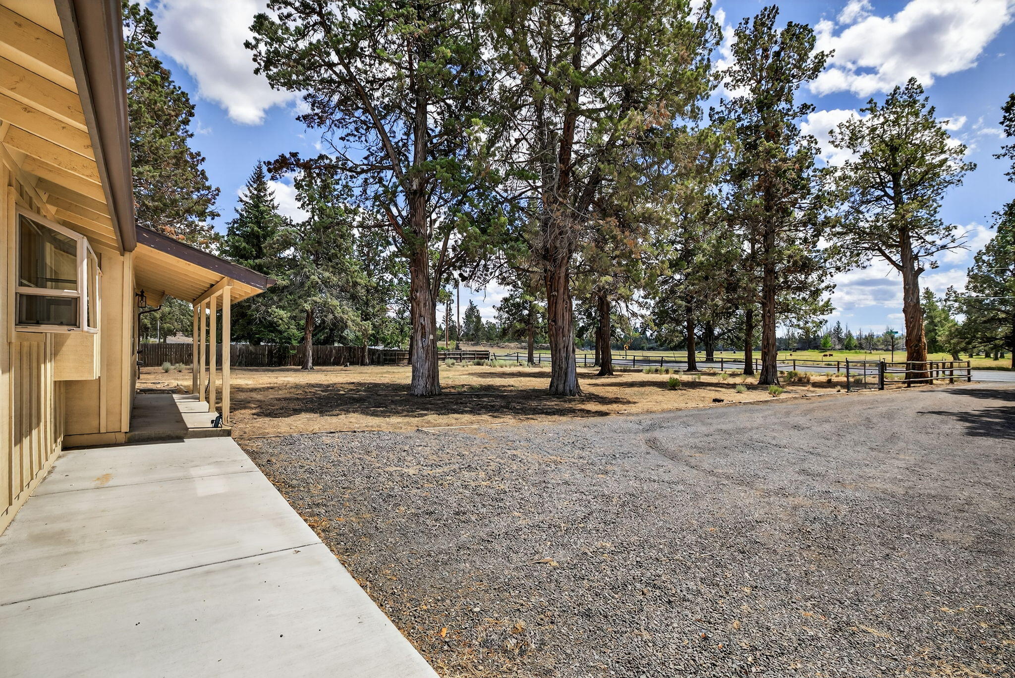 22818 McGrath Road Bend, OR 97701 - Photo 39 of 57 2025_07_21_22818_mcgrath_road-9