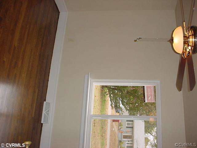 211 South Valley Road Colonial Heights, VA 23834 - Photo 12 of 19 Exterior Front
