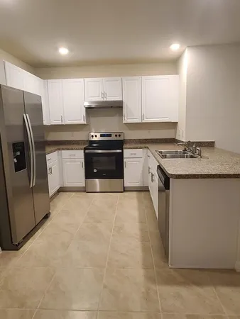 $2,550 | 2006 King Ranch Street, Kissimmee, FL 34744