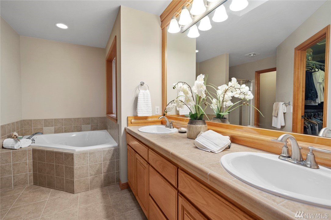 17318 5th Place West Bothell, WA 98012 - Photo 14 of 25