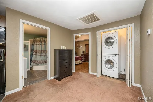 $169,000 | 304 Indiana Avenue, South Roxana, IL 62087