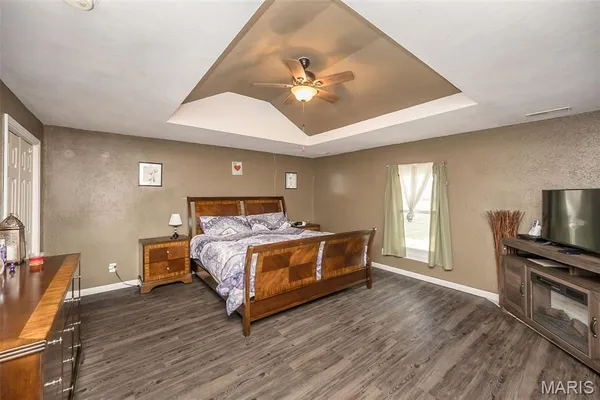 $169,000 | 304 Indiana Avenue, South Roxana, IL 62087