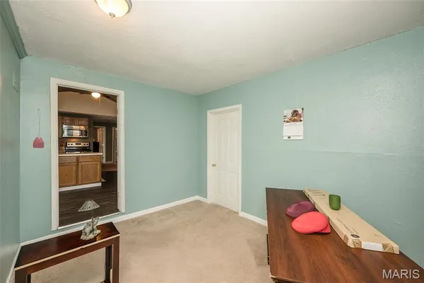 $169,000 | 304 Indiana Avenue, South Roxana, IL 62087