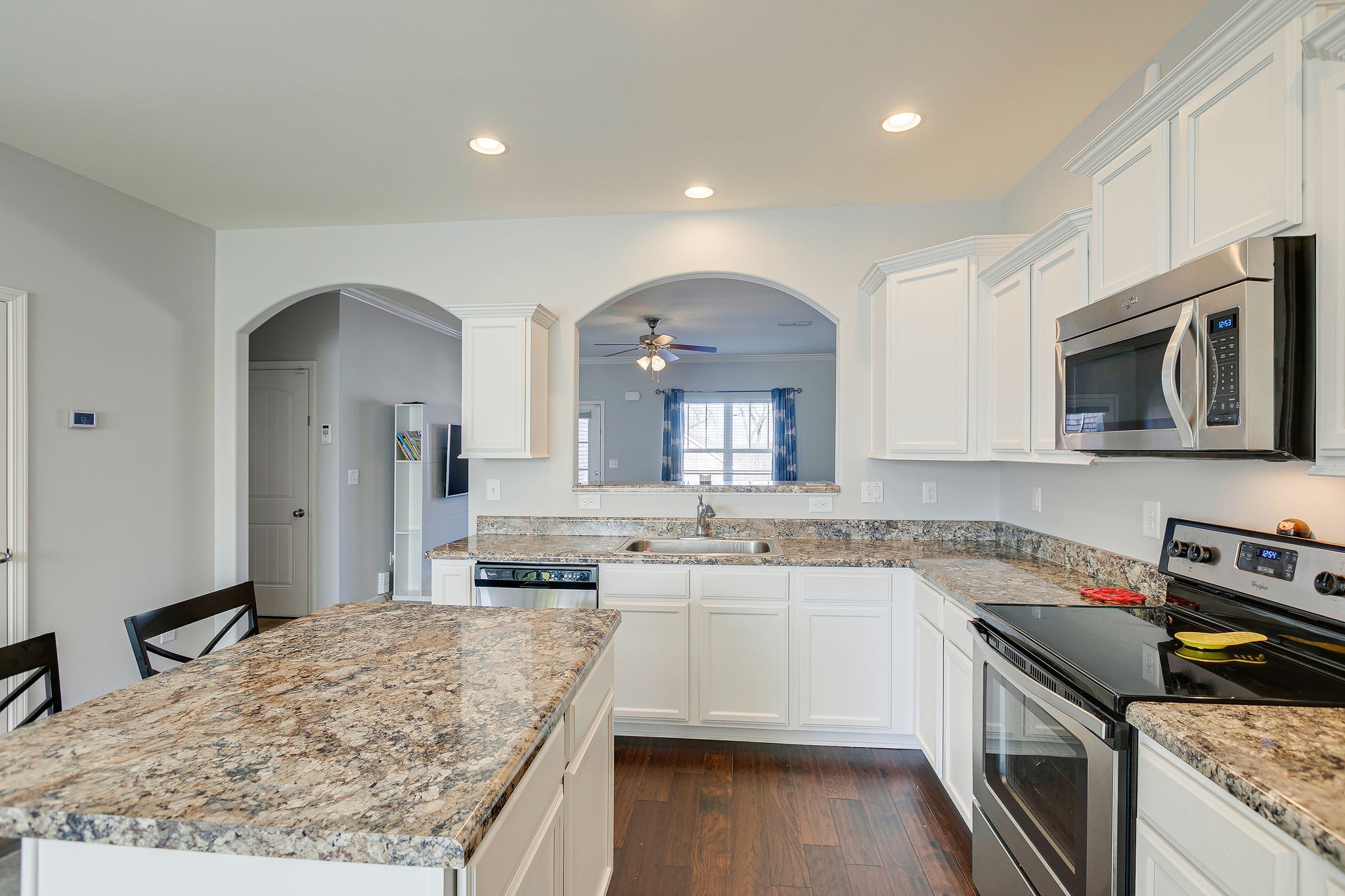 1053 Golf View Way Spring Hill, TN 37174 - Photo 11 of 24